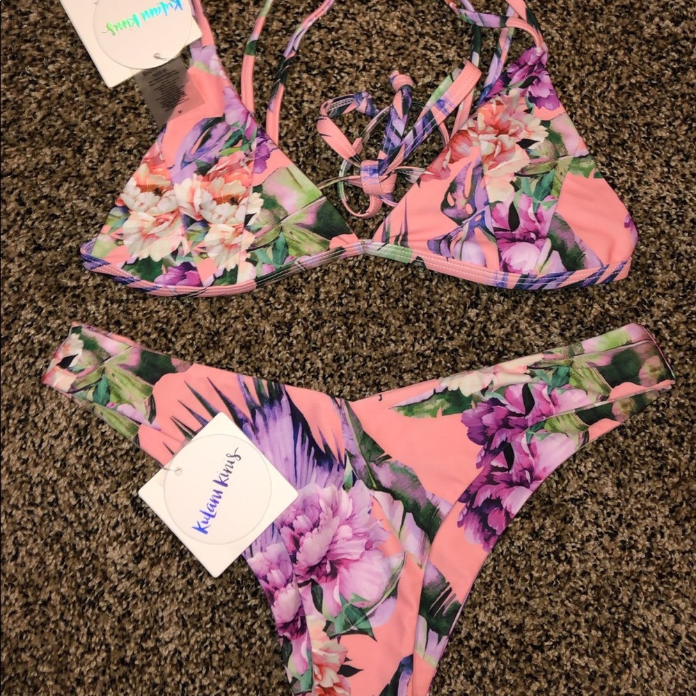 NWT KuLani Kinis